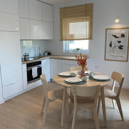 Metro Szwedzka Apartament Apple Warszawa Zewnętrze zdjęcie