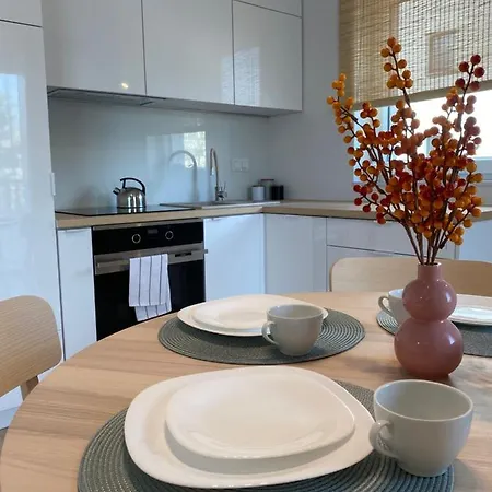 Metro Szwedzka Apartament Apple Warszawa Zewnętrze zdjęcie
