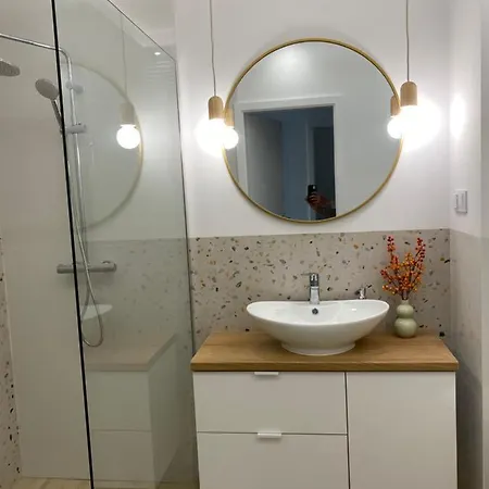 Metro Szwedzka Apartament Apple Warszawa Zewnętrze zdjęcie
